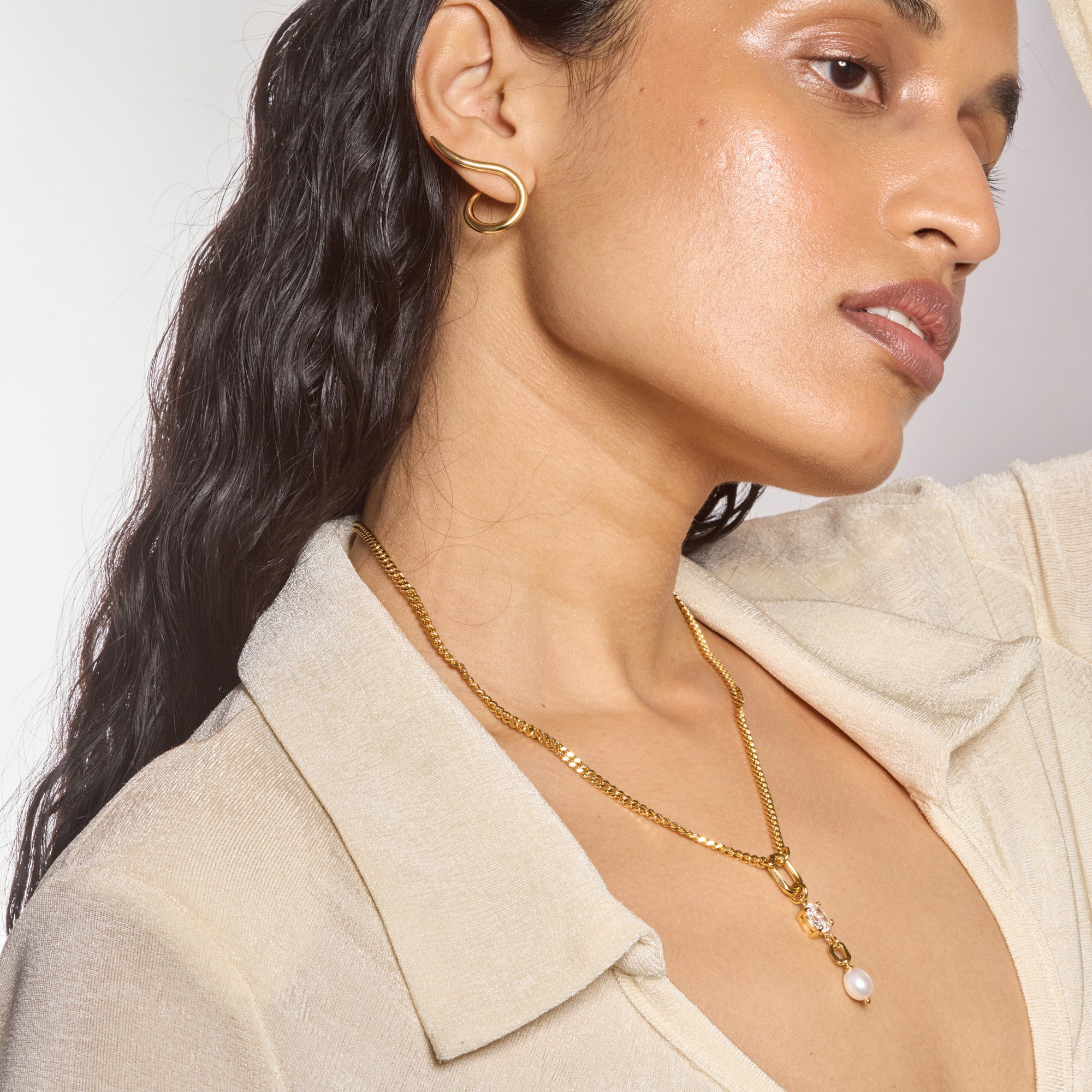 Spindle Earrings in Gold