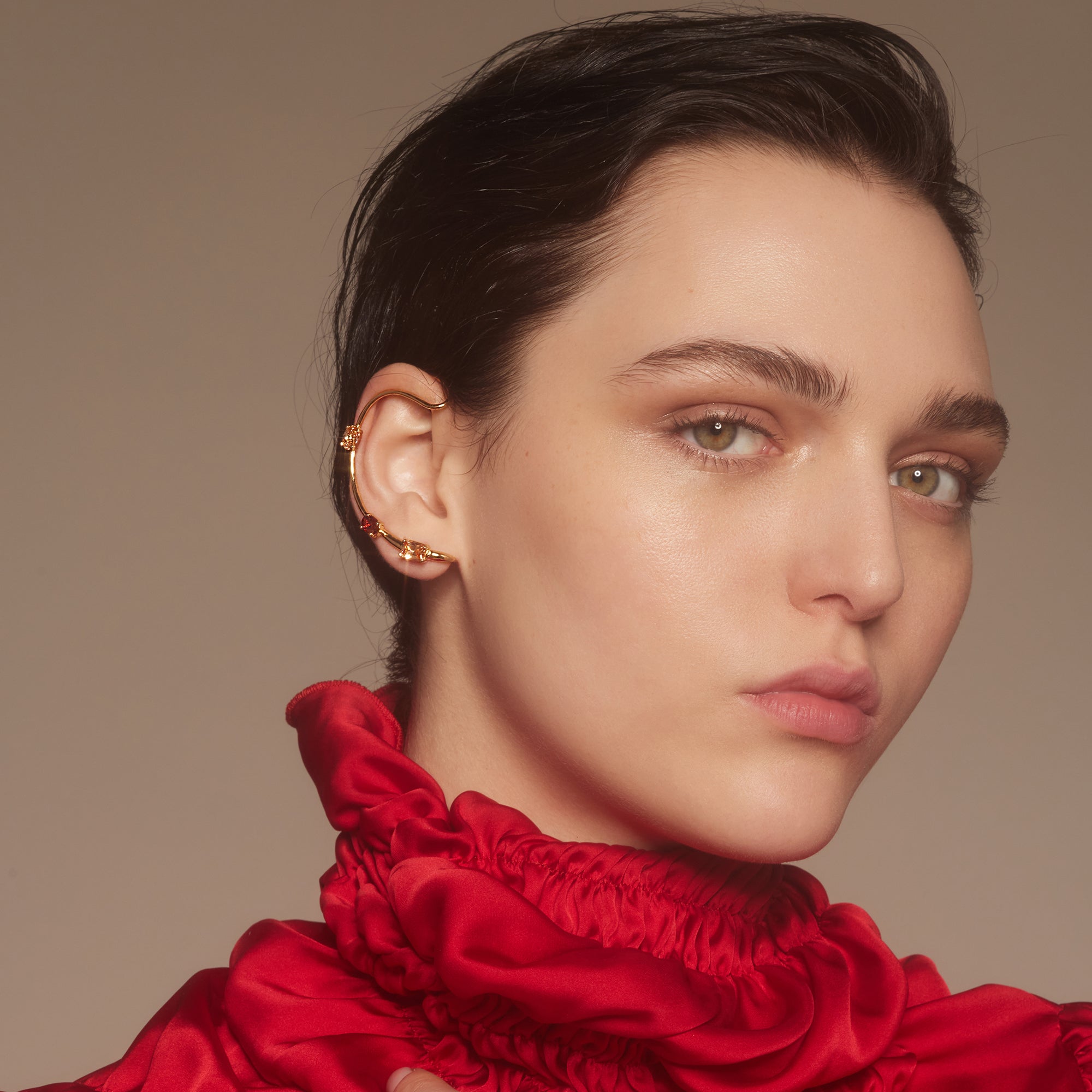 Gem Trace Ear Cuff in Gold