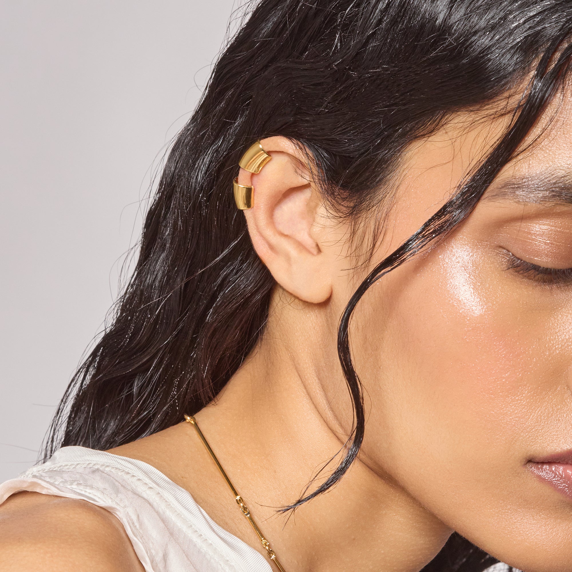 Split Helix Ear Cuff in Gold