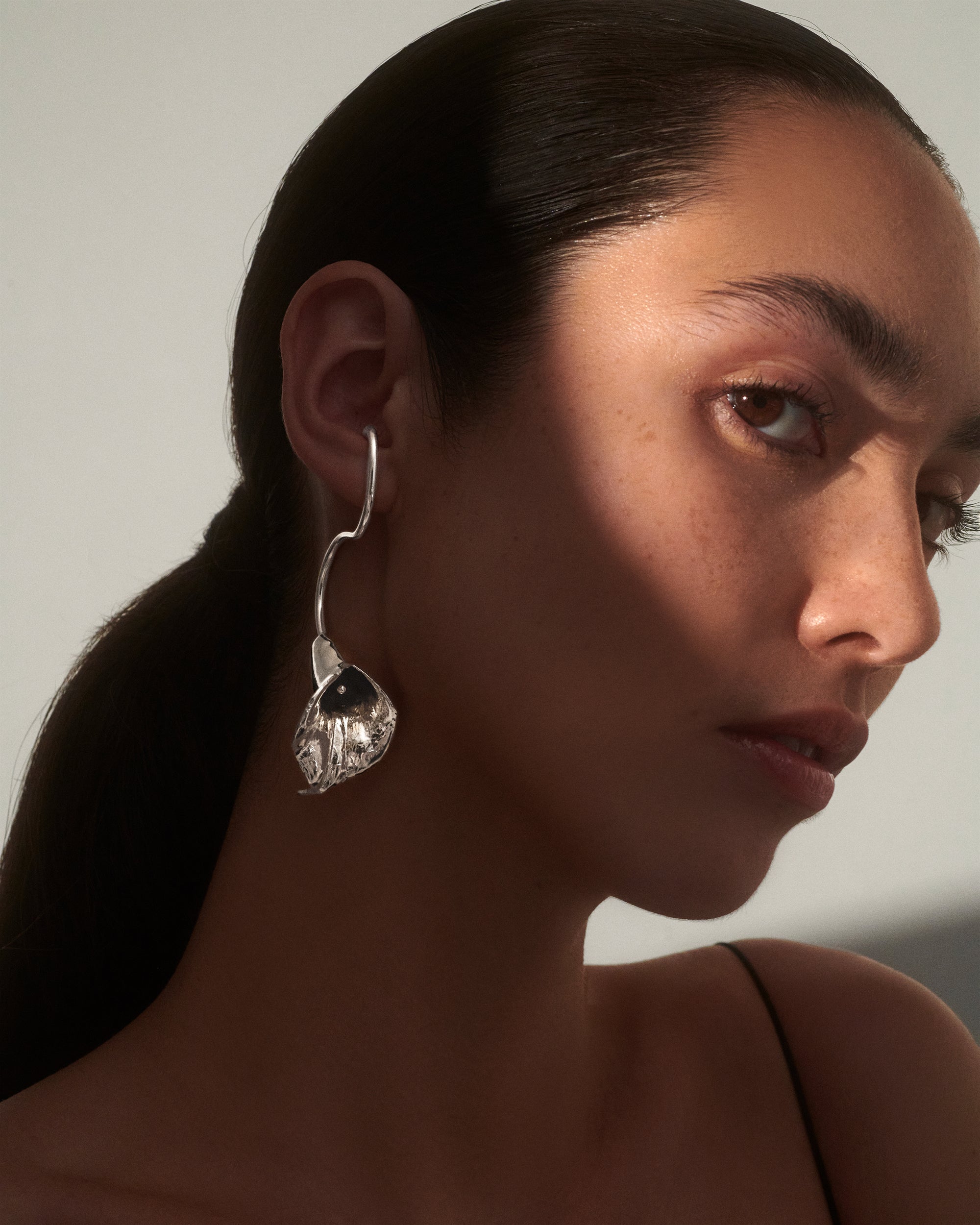 Calla Lilly Earrings in Silver