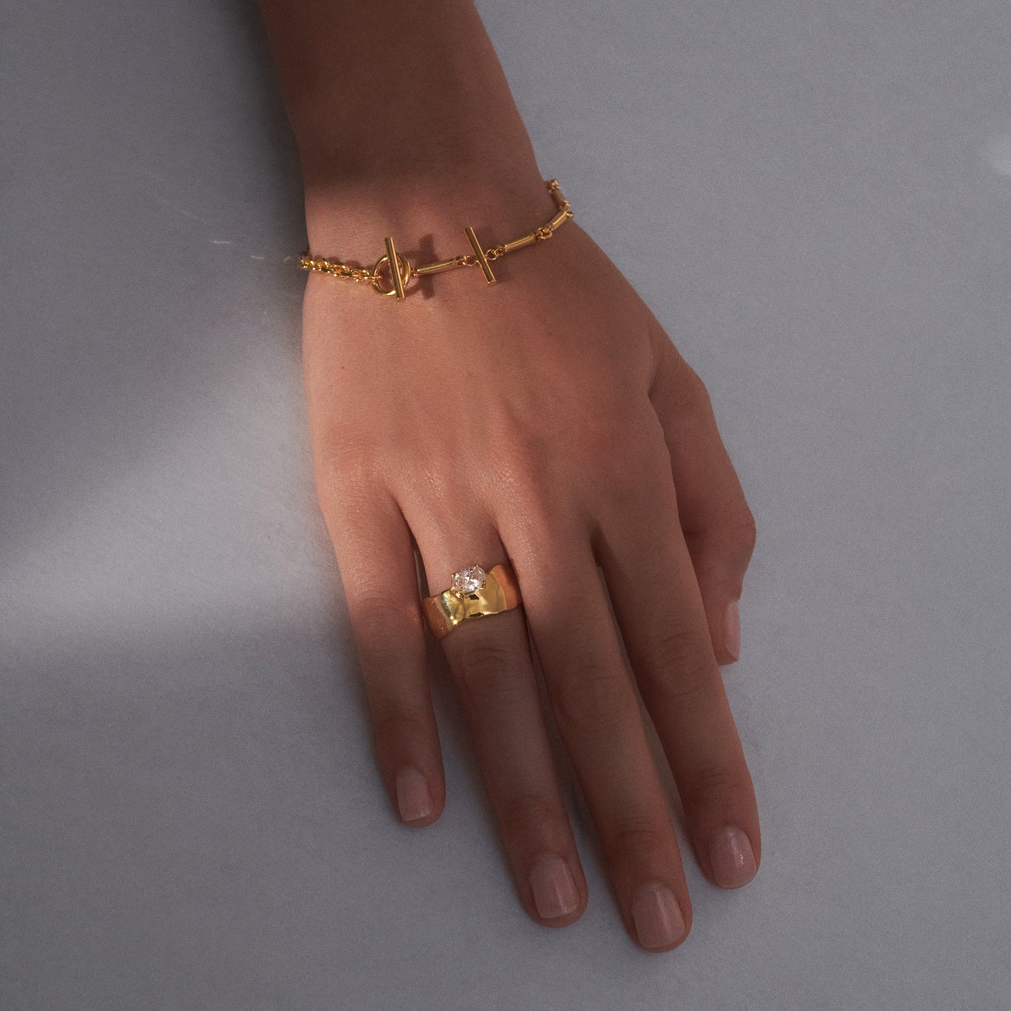 Drift Ring in Gold