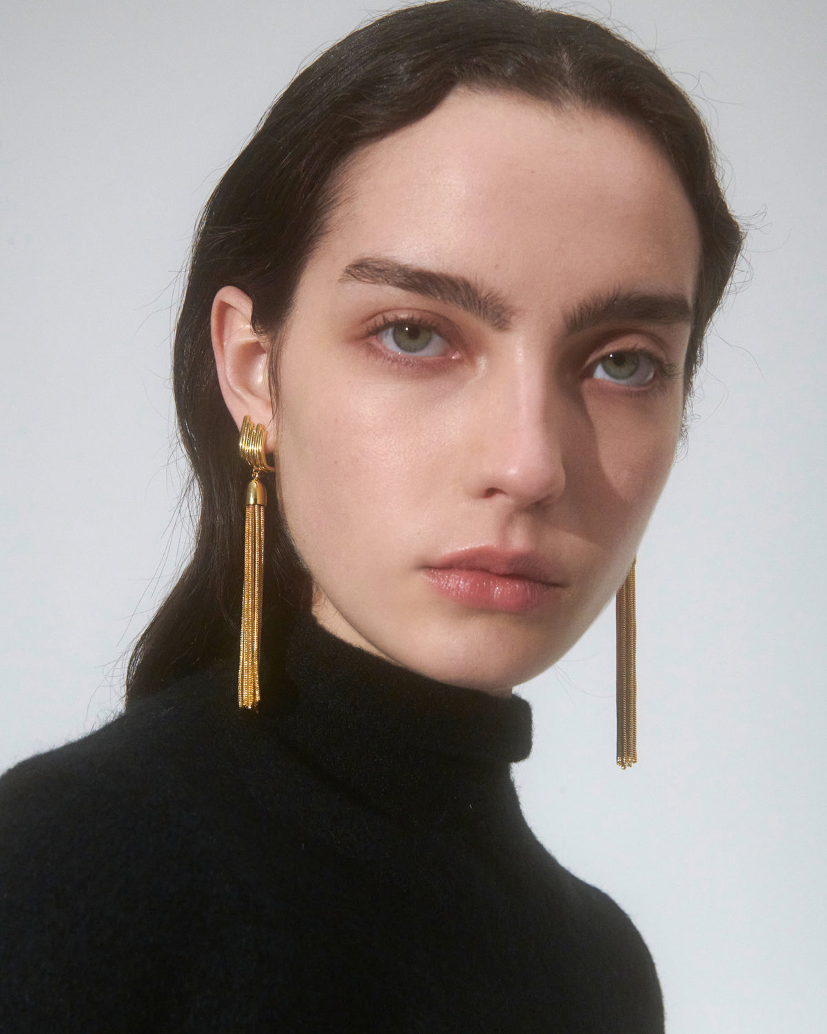 Linea Earrings in Gold