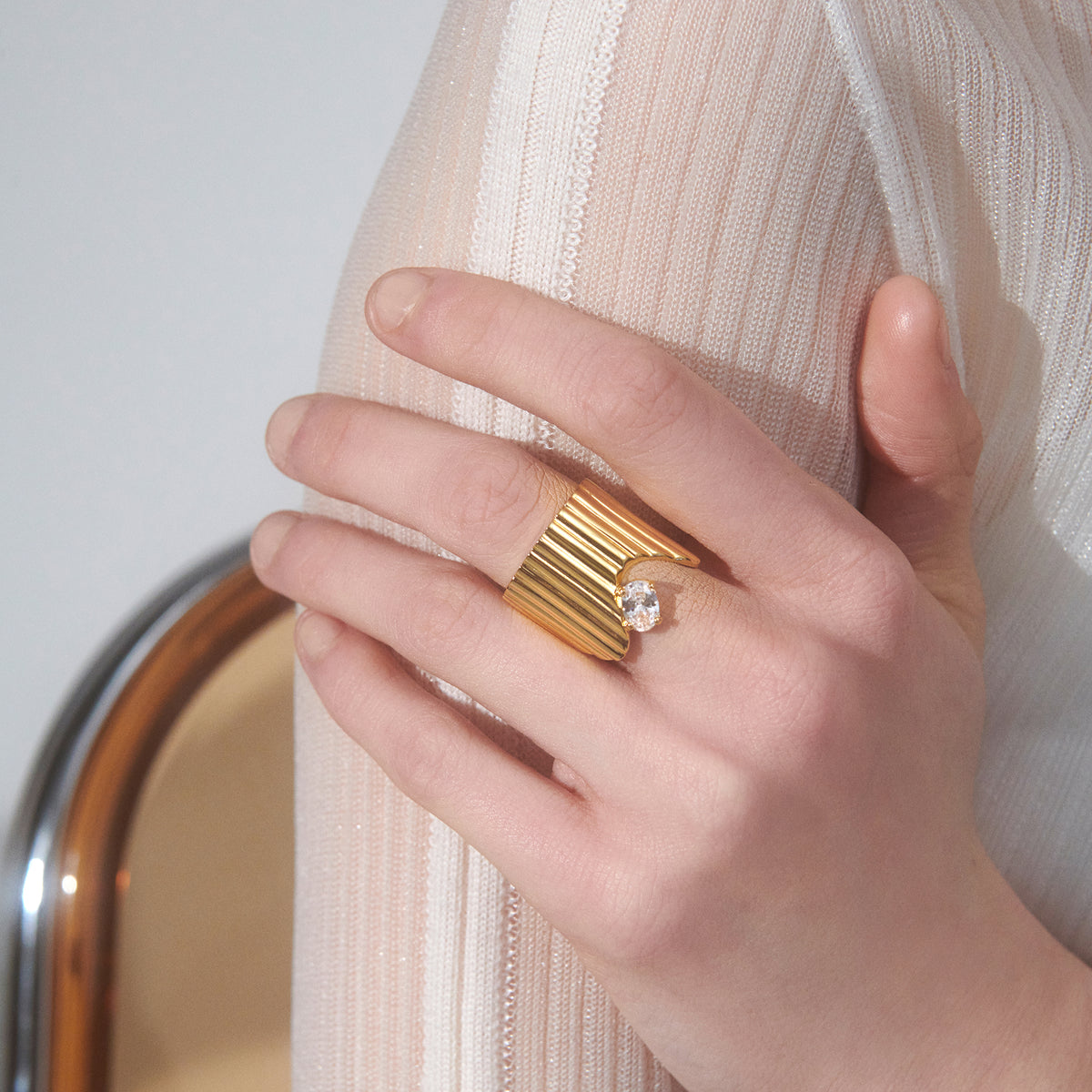 Linea Ring in Gold