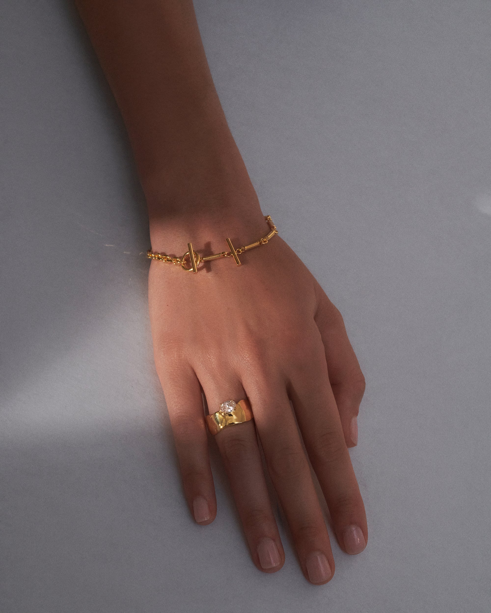 Triplet Toggle Bracelet in Gold