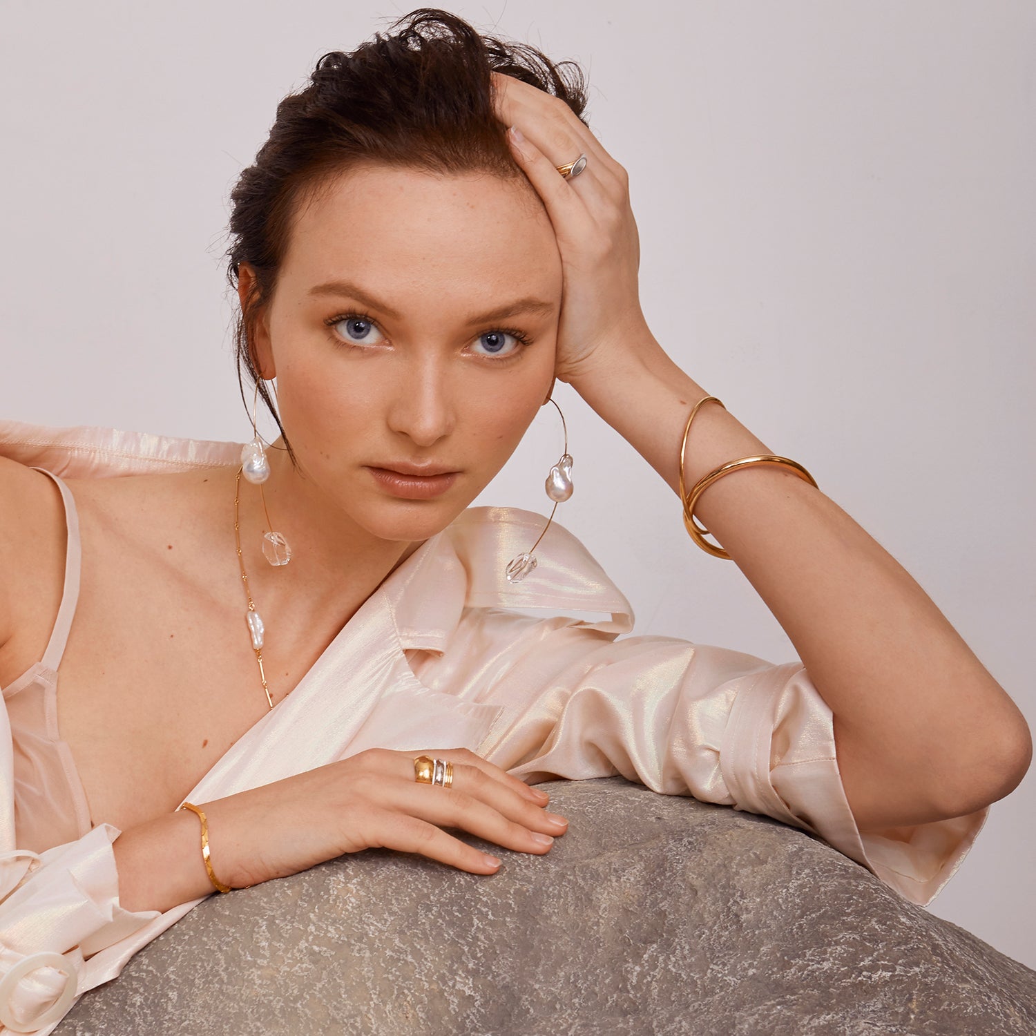 Hail Earring in Rhodium