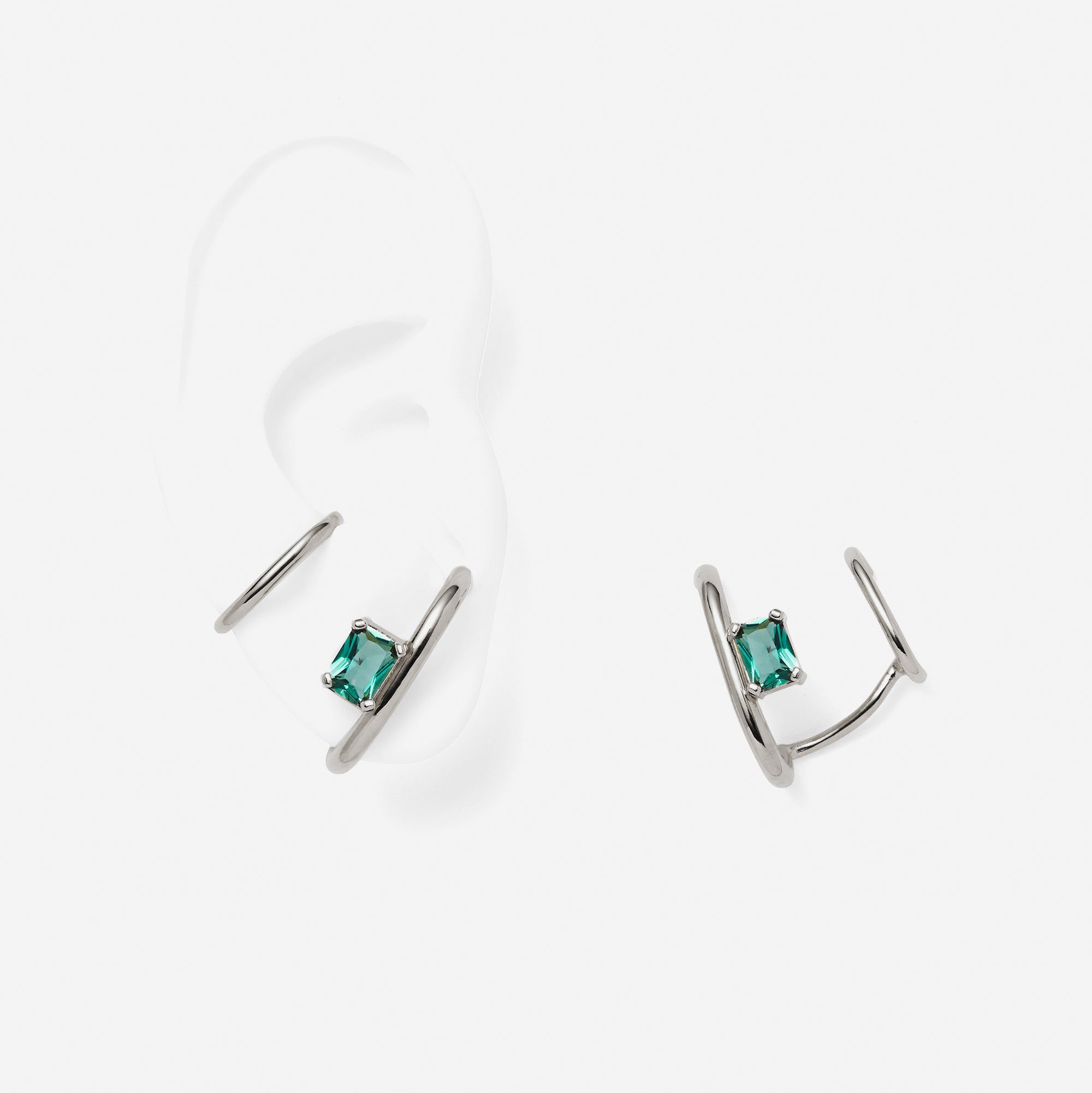 Lady Grey Duo Ear Cuff with Green Quartz in Silver
