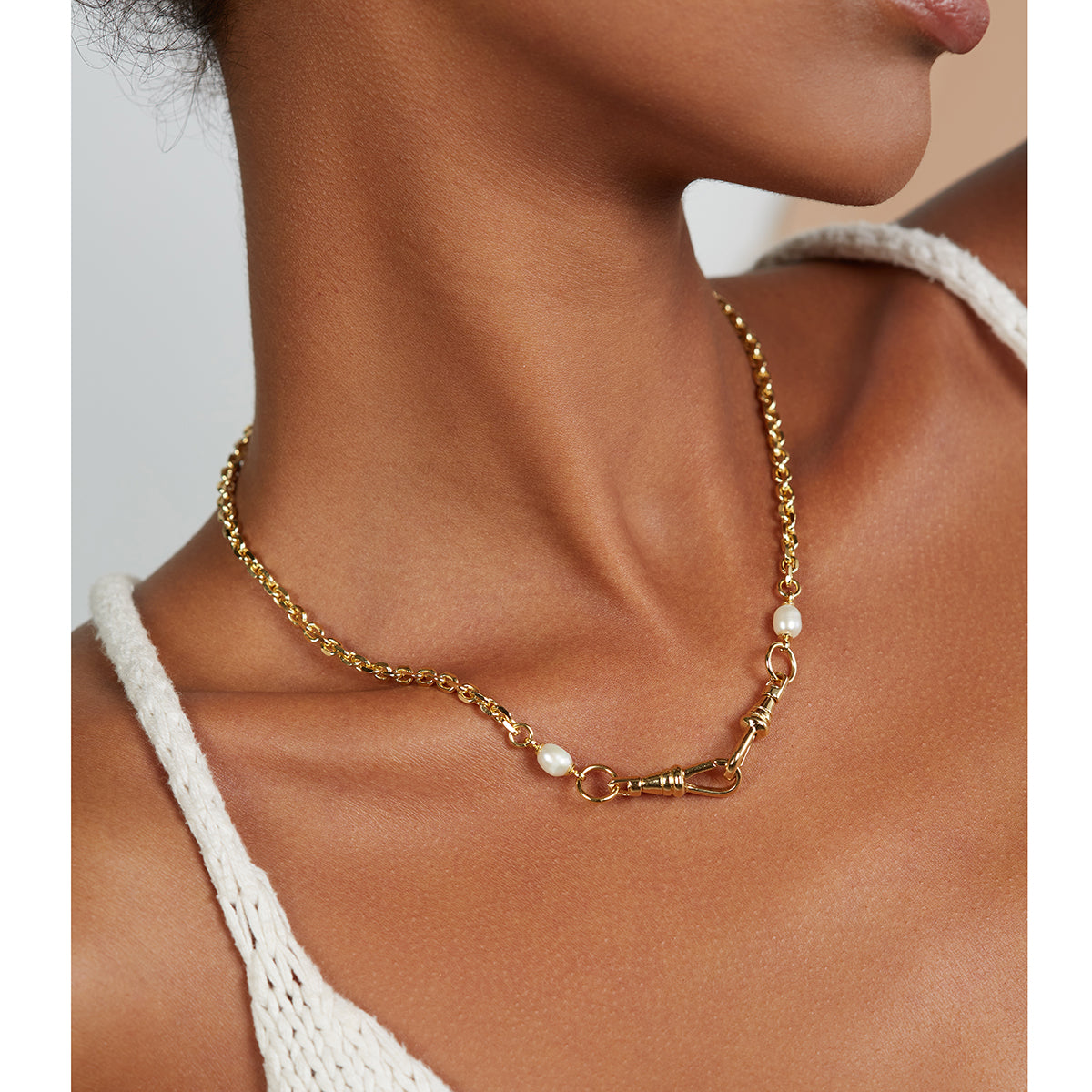 Lady Grey Mini Pearl Mask Chain in Rhodium