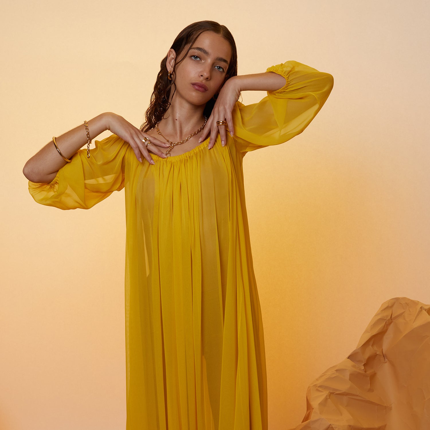 Loupe Necklace in Gold