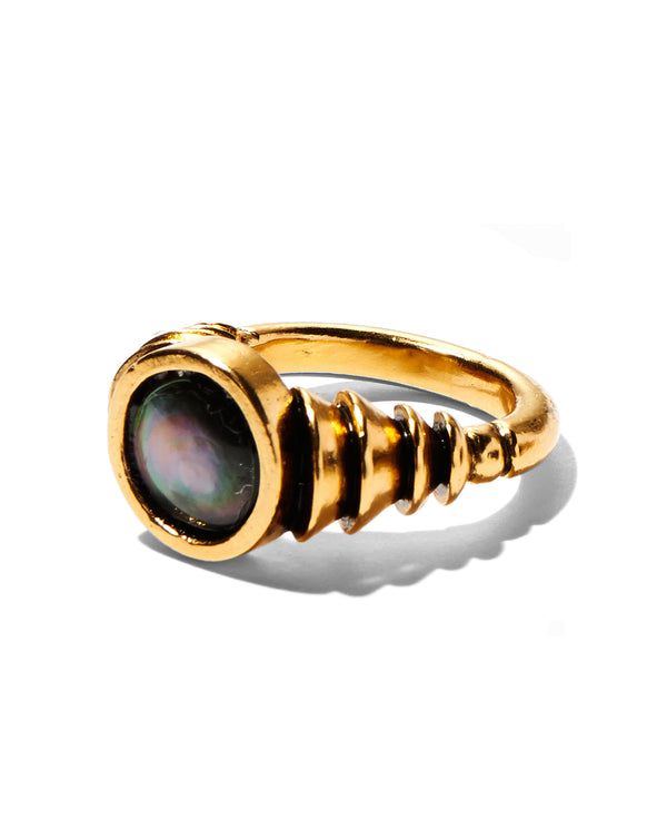 *Tidal Ring in Gold with Tahitian Mother of Pearl