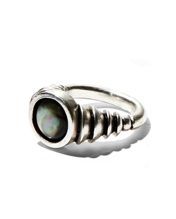 *Tidal Ring in Silver with Tahitian Mother of Pearl