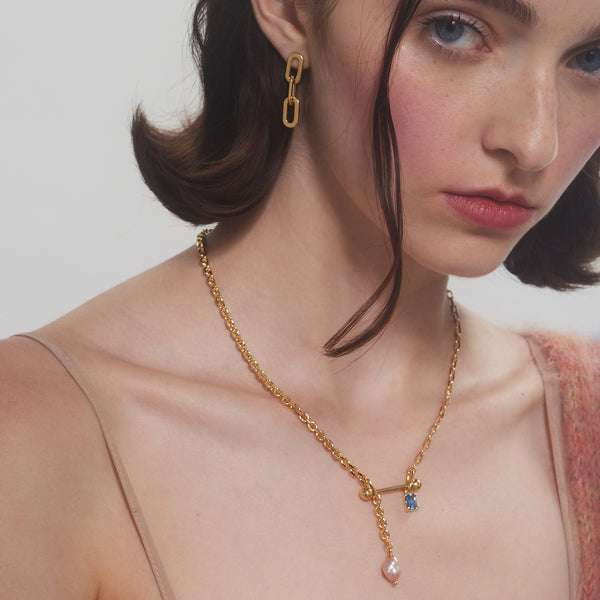 Libra Necklace in Gold