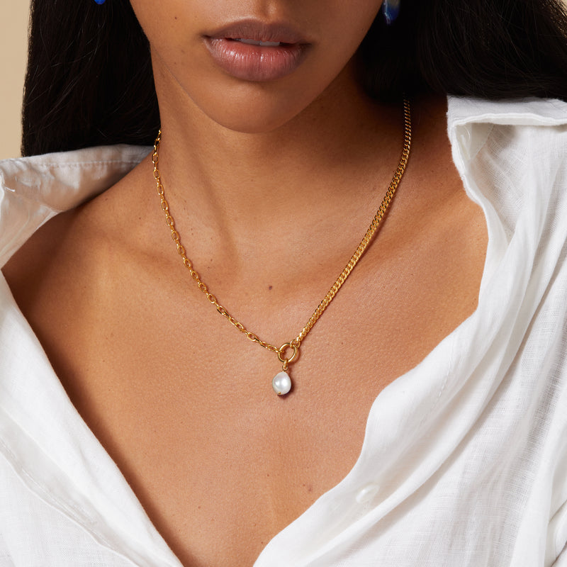 Duo Chain Necklace with White Pearl in Gold