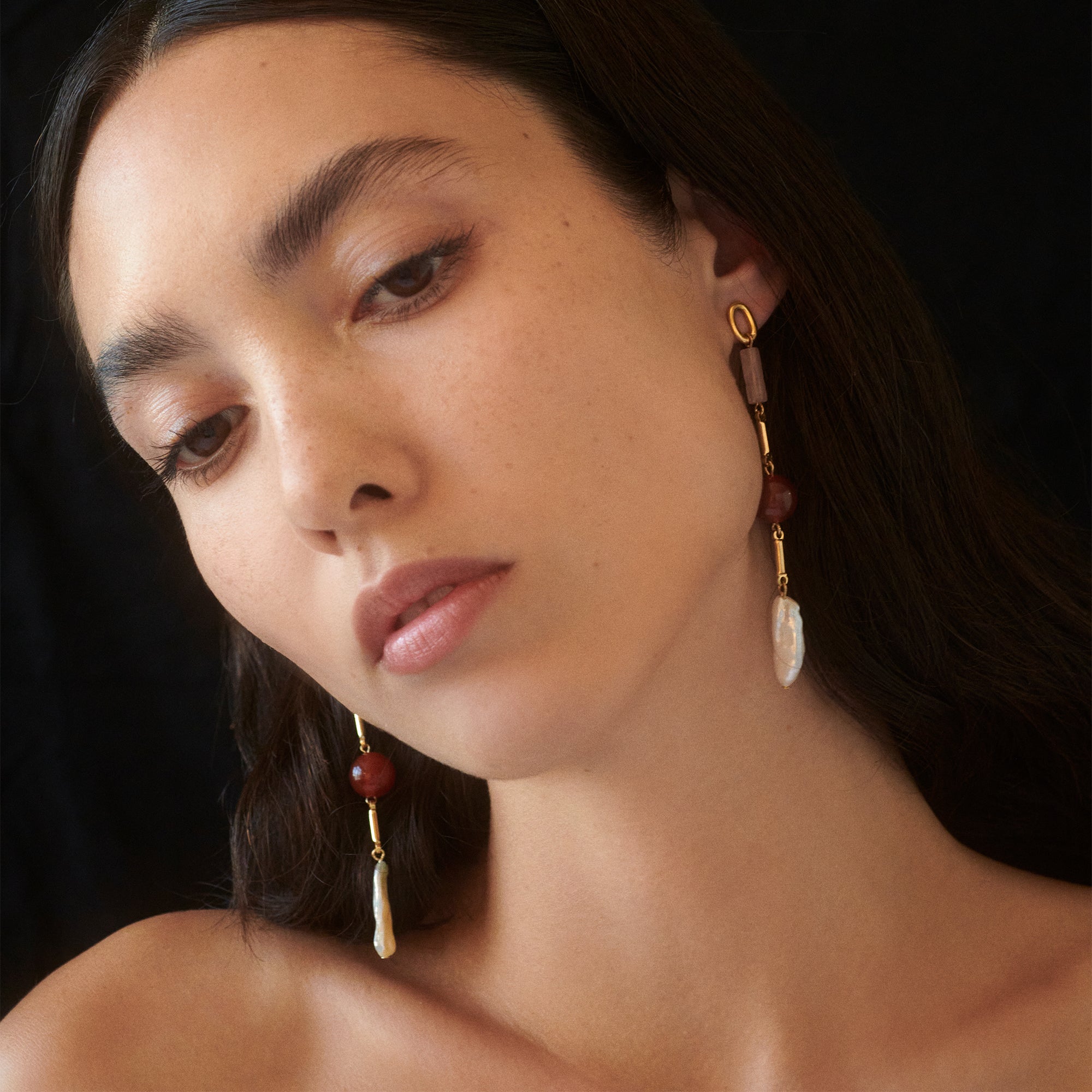 Roses Earrings in Gold