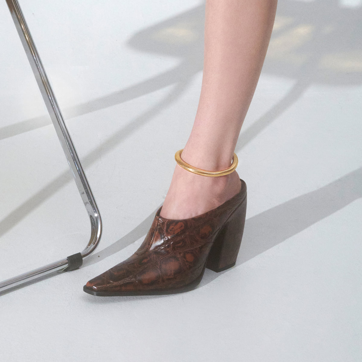 Serpentine Anklet in Gold