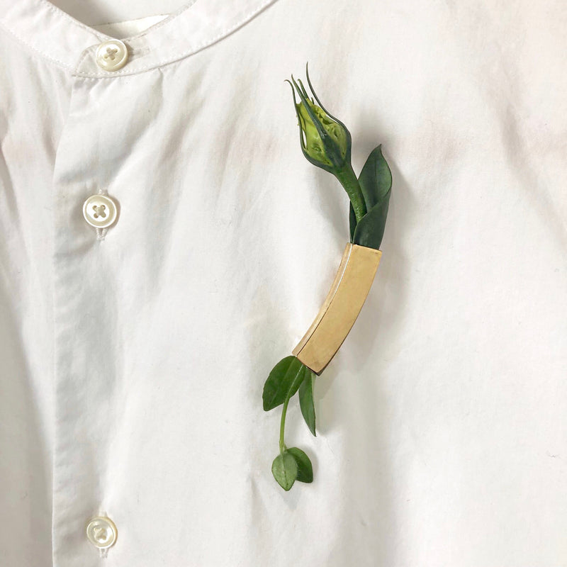 Lady Grey Jewelry Curve Botanical Brooch 