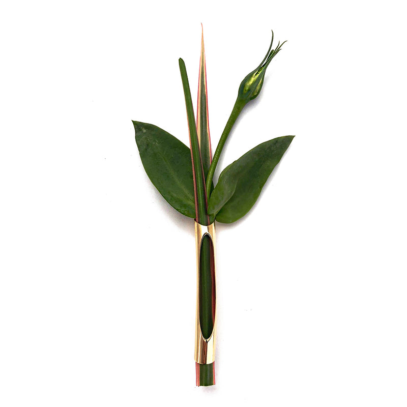 Lady Grey Jewelry  Cut Out Botanical Brooch in Gold