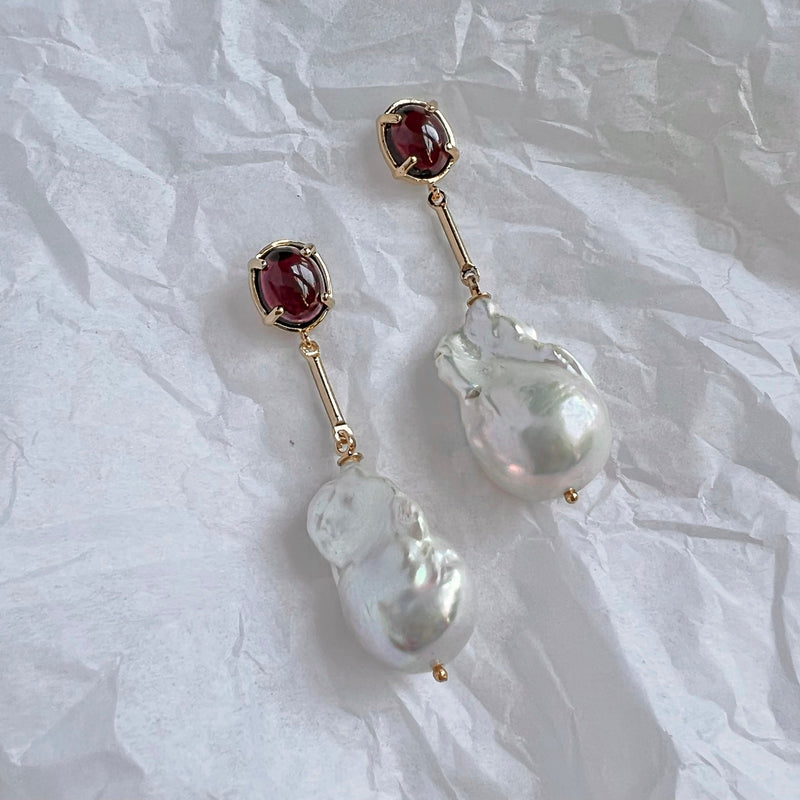 Lady Grey Jewelry Baroque Pearl Earrings with Garnet in Gold. Gold Earrings. Pearl Earrings. Handmade Jewelry