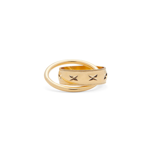 Diamond Cut Interlock Ring in Gold