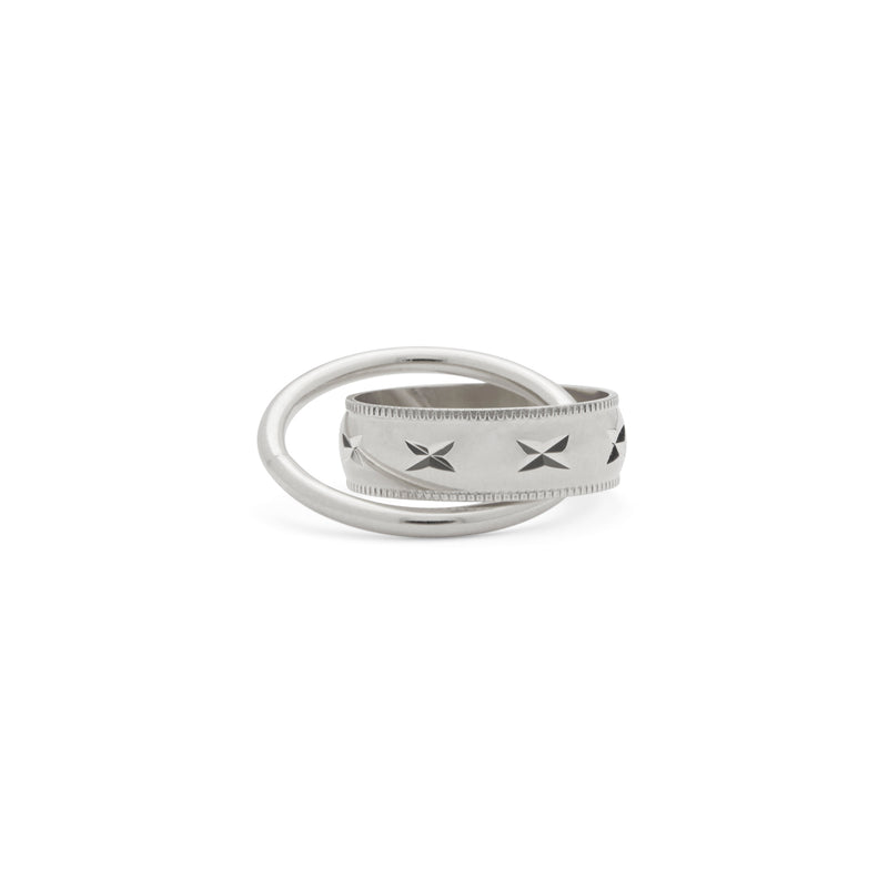 Diamond Cut Interlock Ring in Silver