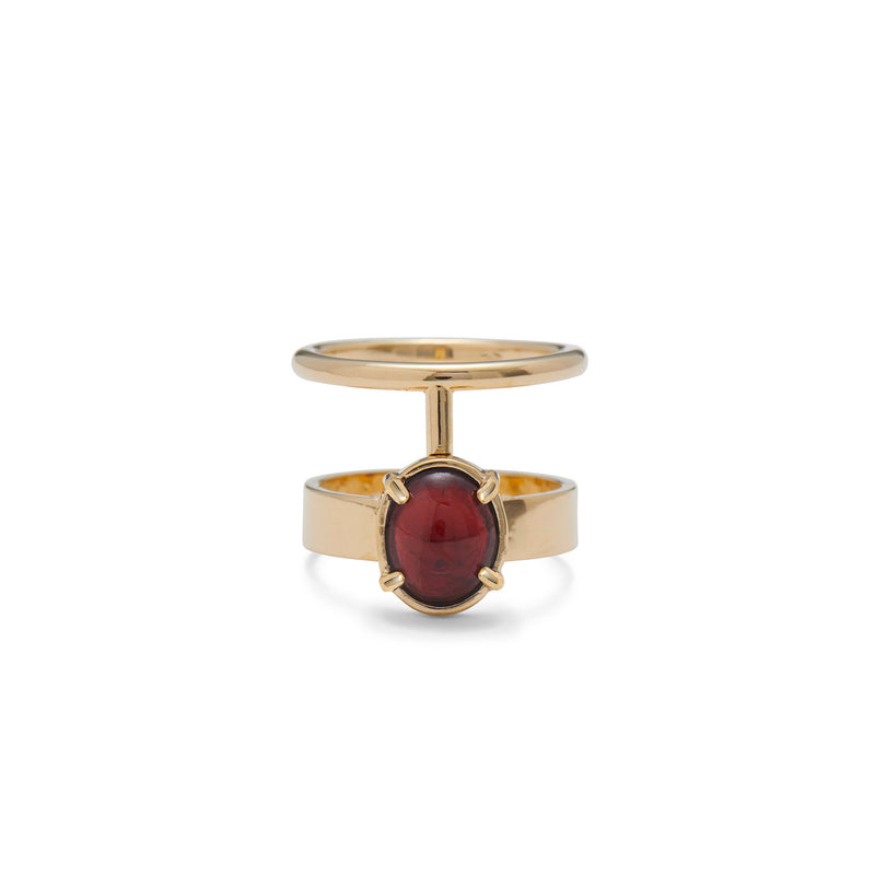 Garnet Division Ring in Gold
