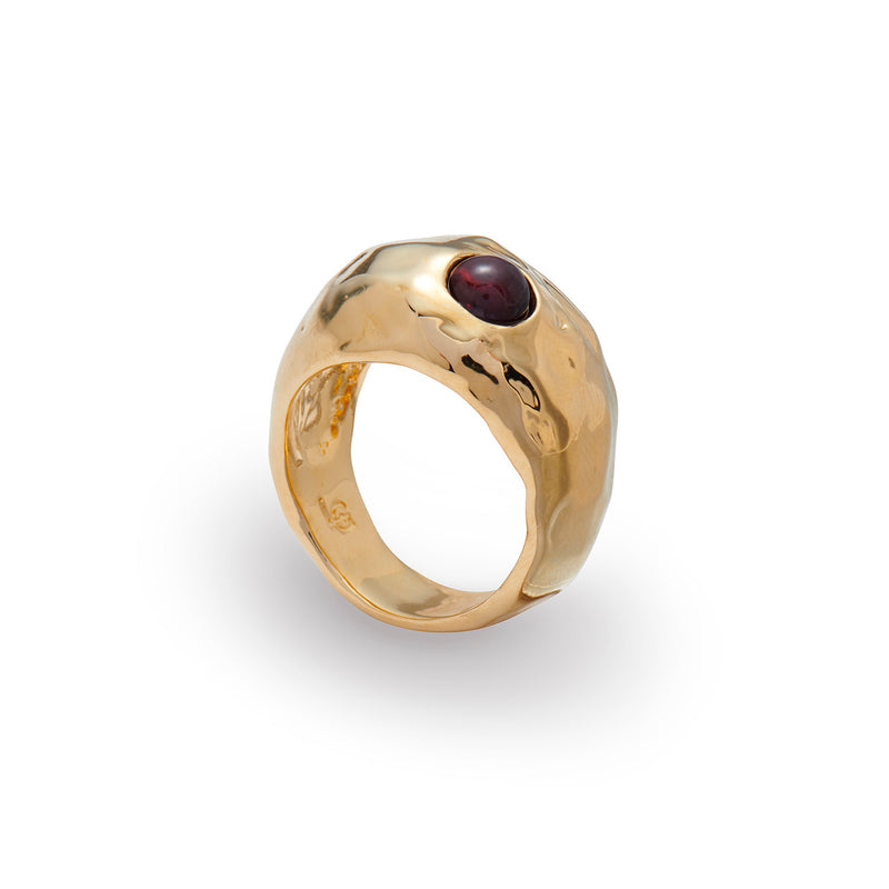 Garnet Rock Ring in Gold