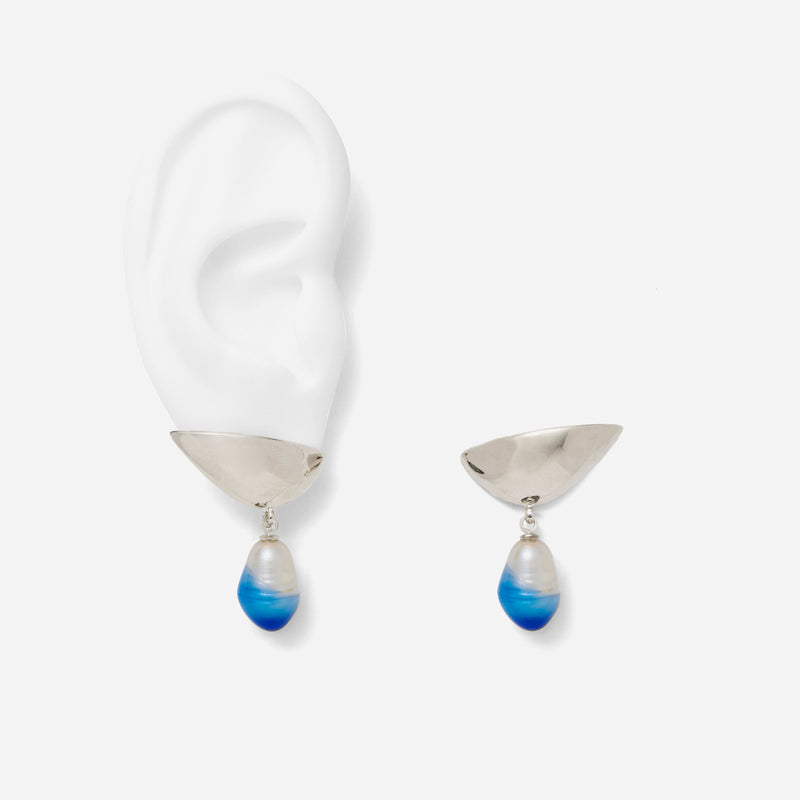 Mini Pearl Bracket Earring in Gold