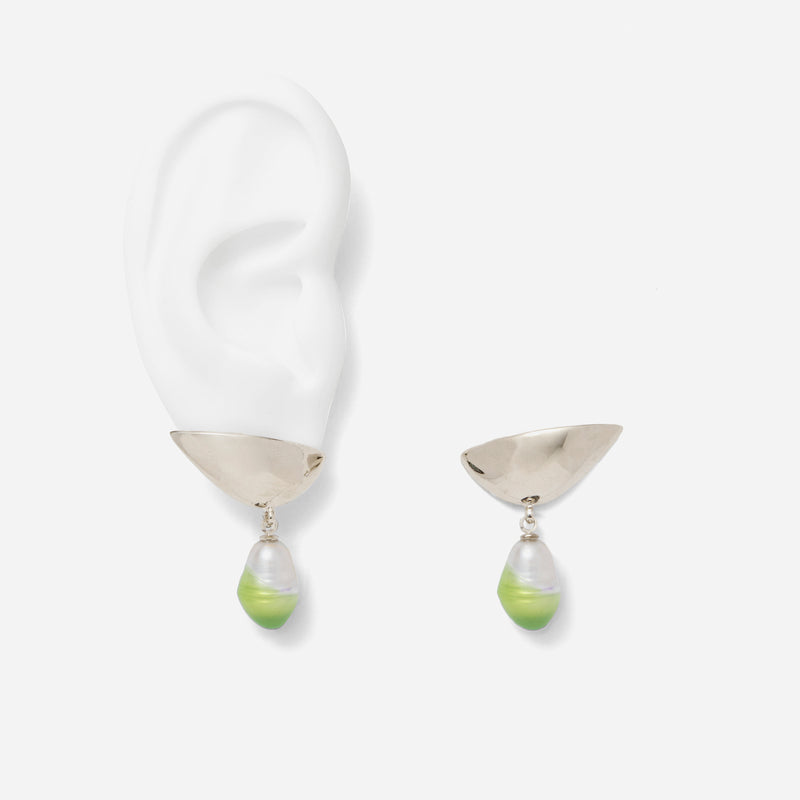 Mini Pearl Bracket Earring in Gold