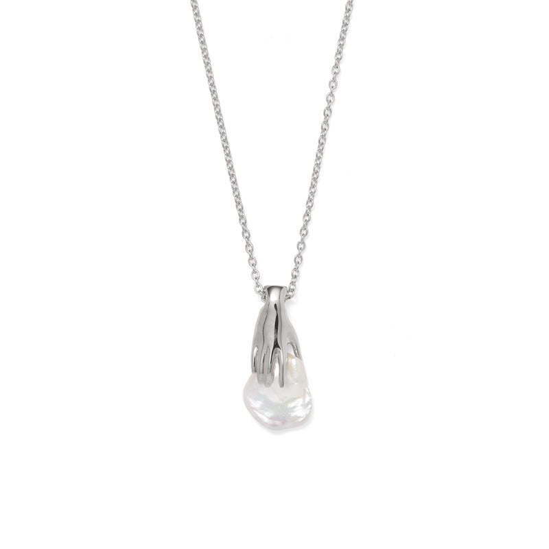 Pearl Hand Necklace in Silver