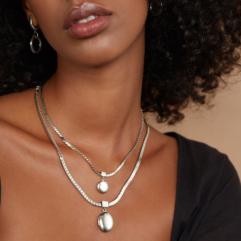Lady Grey Locket Necklace in Silver