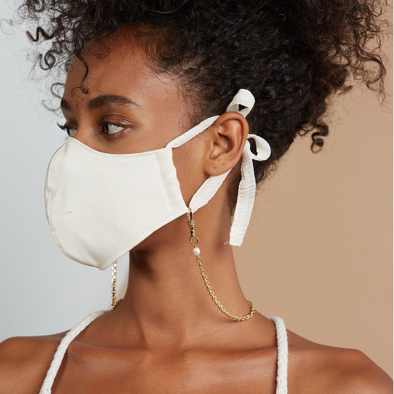Lady Grey Mini Pearl Mask Chain in Gold