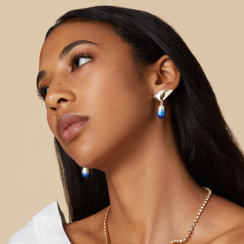 Mini Pearl Bracket Earring in Gold