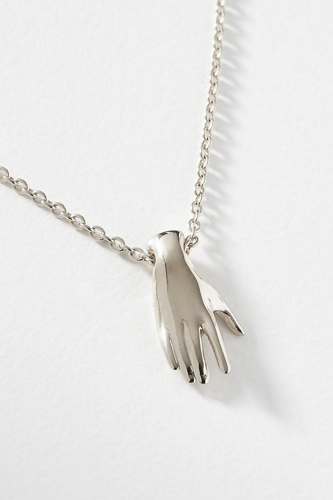 Hand Necklace in Silver