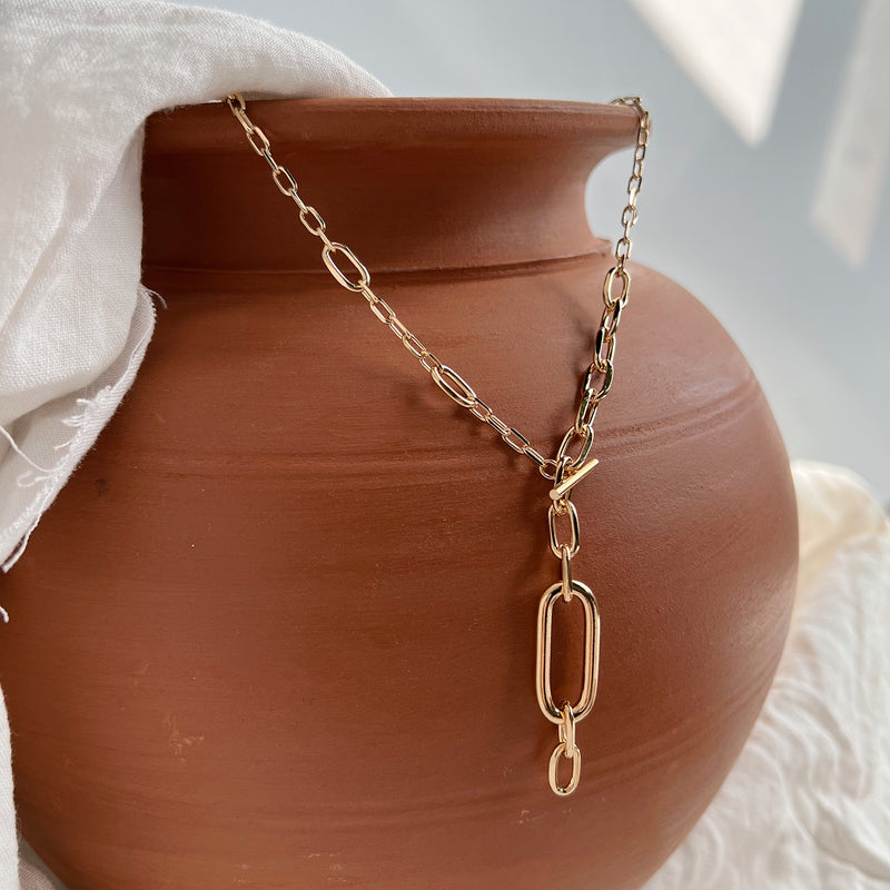 Tier Necklace in Gold