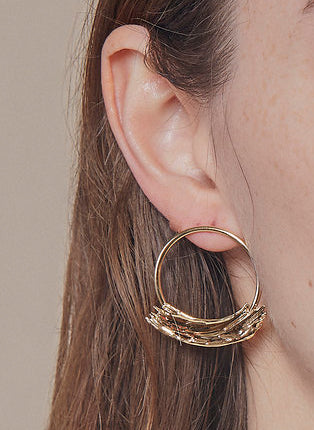 Lady Grey Jewelry Brushstroke Hoops in Gold