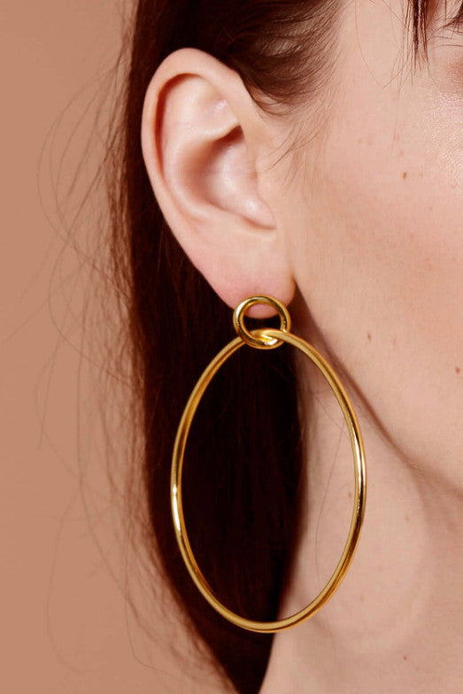 Lady Grey Jewelry Link Hoops in Gold