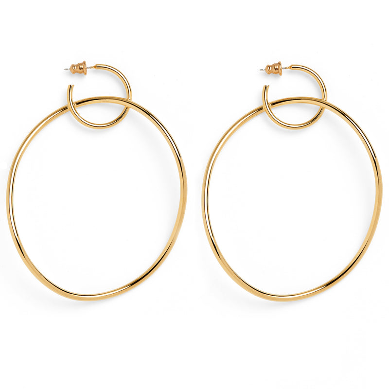 Lady Grey Jewelry Wave Hoop in Gold