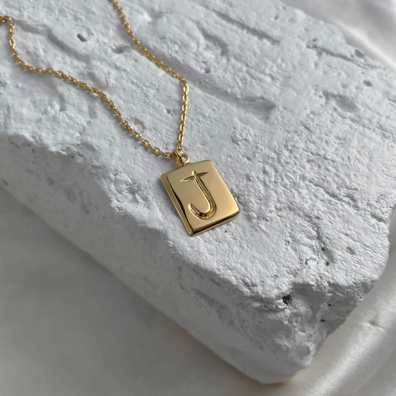 Scrawled Initial Pendant in Gold J