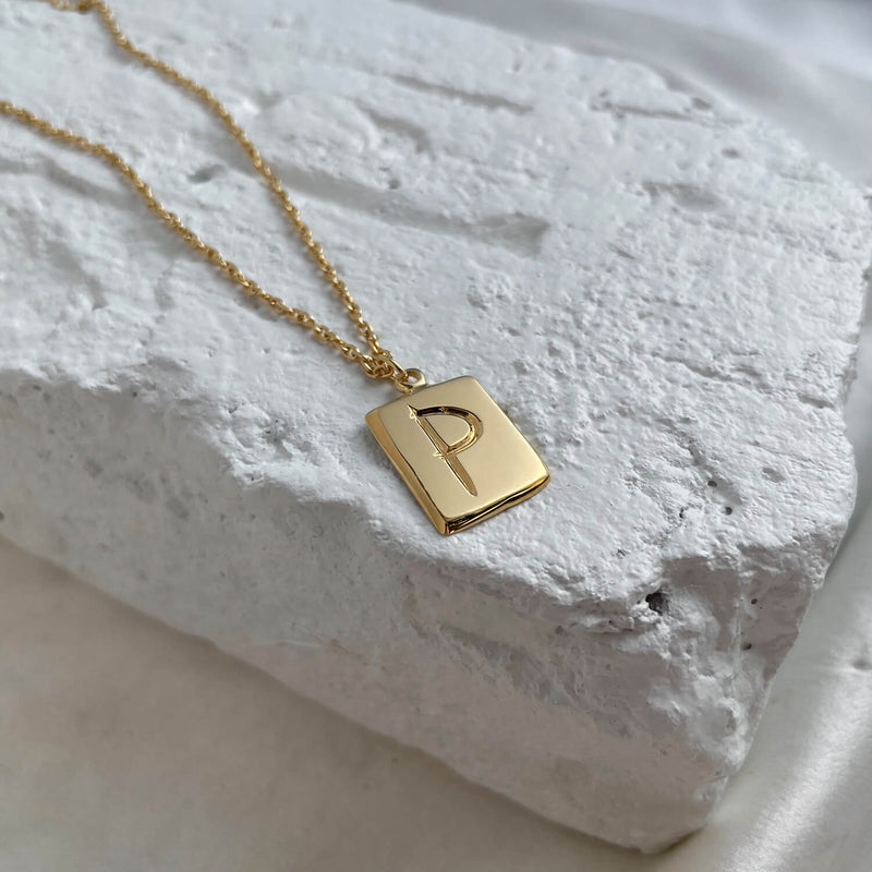 Scrawled Initial Pendant in Gold P