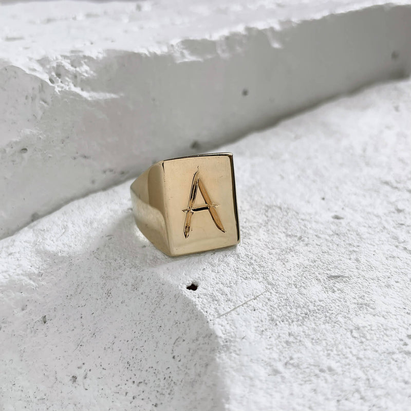 Scrawled Initial Ring Gold A