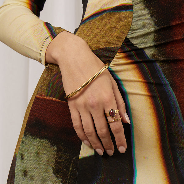 Ovoid Bangle in Gold