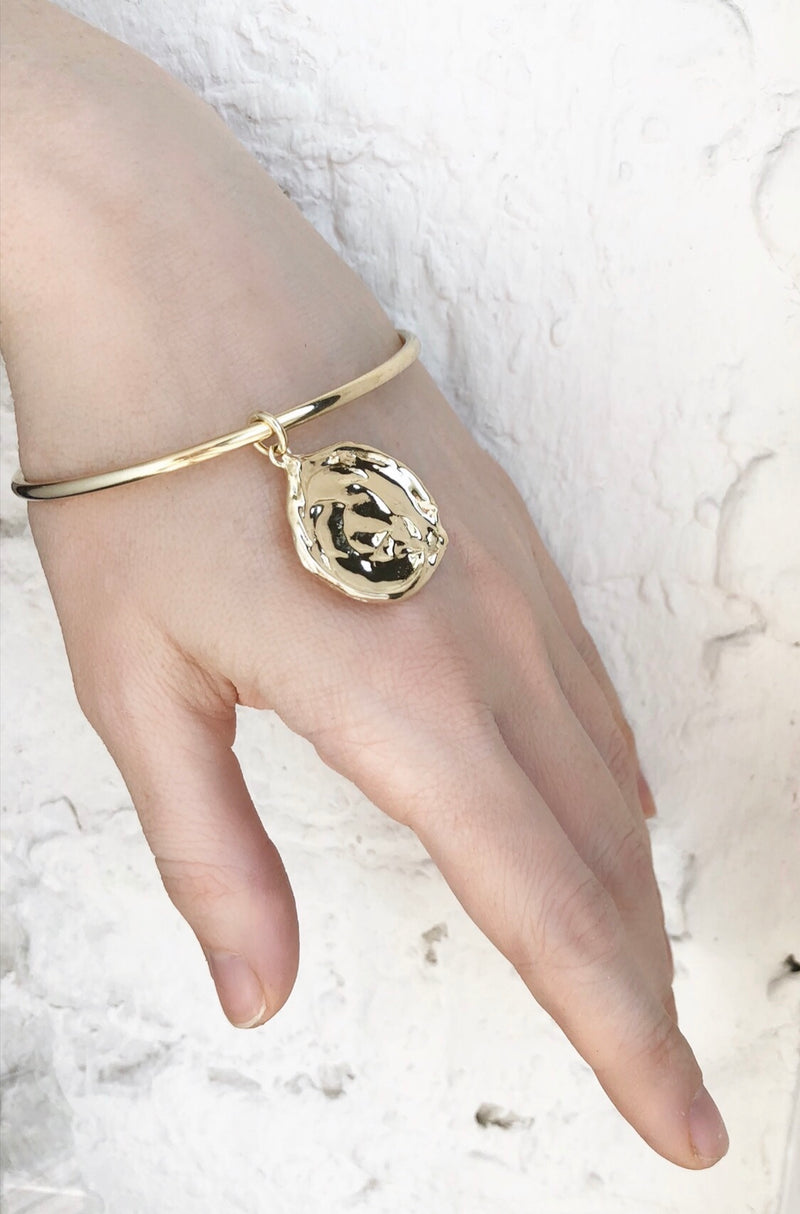 Lady Grey Palette Coin Bangle in Gold