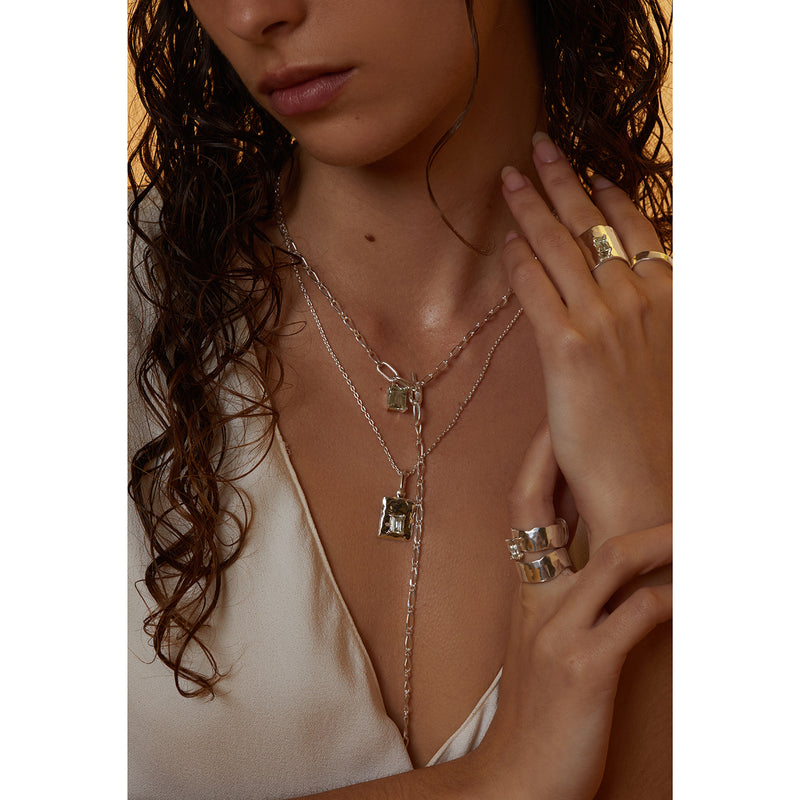 Lady Grey Rein Necklace with Amethyst in Silver