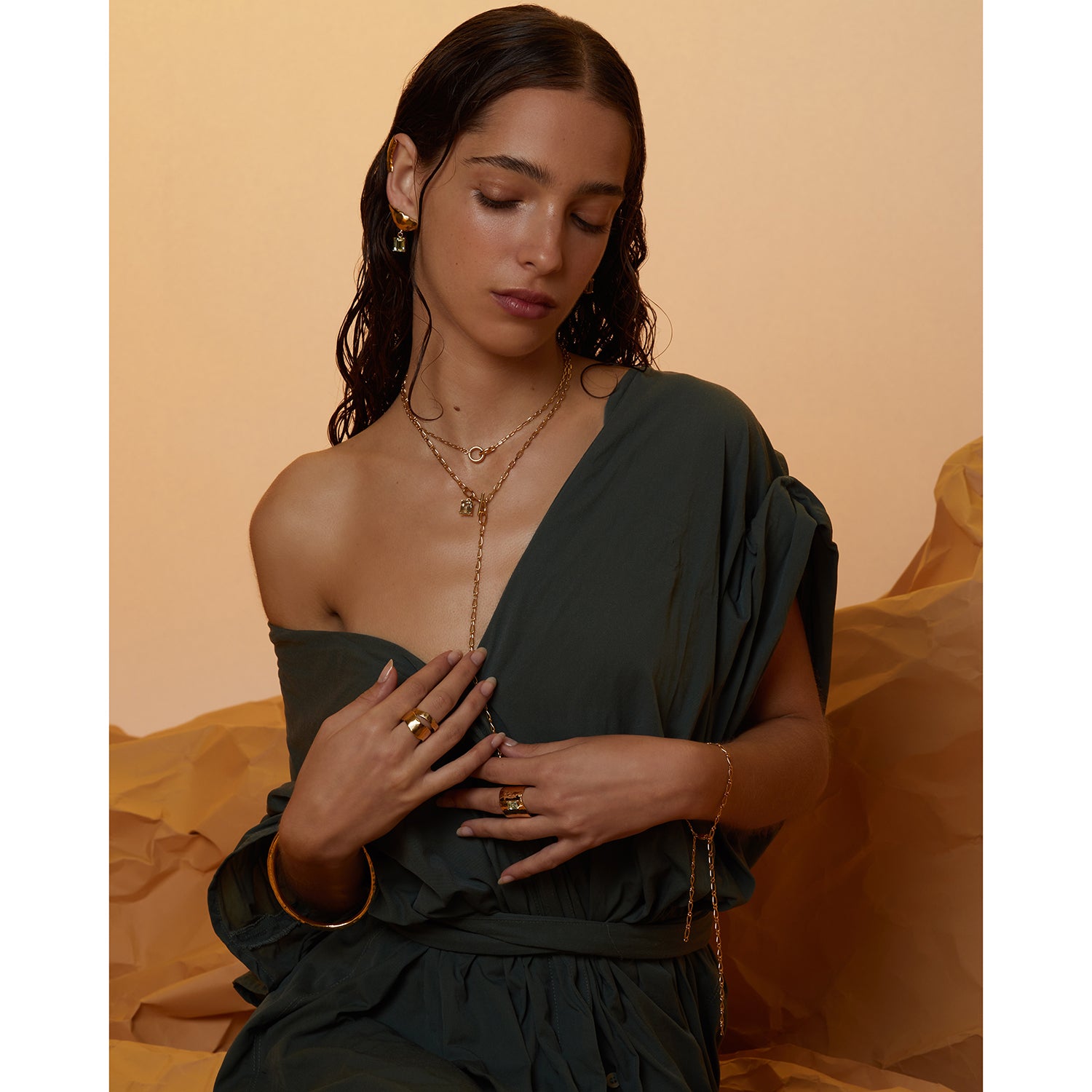 Tether Bracelet in Gold