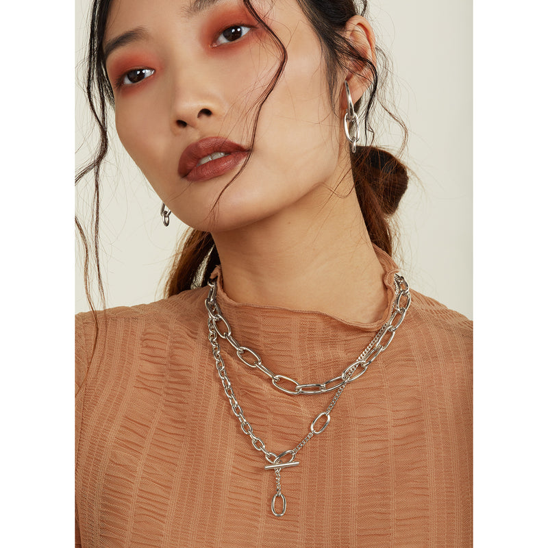 Toggle Link Necklace in Silver