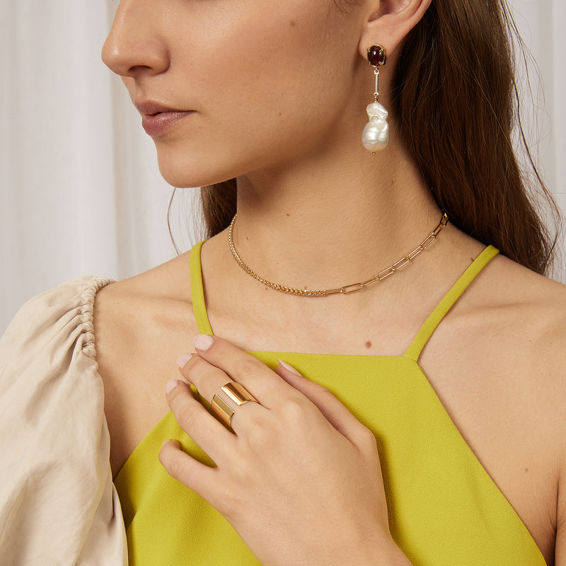 Garnet Baroque Earrings in Gold