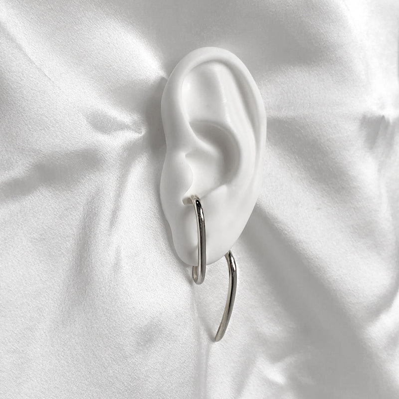 Lady Grey Jewelry Spiral Ear Huggie in Rhodium