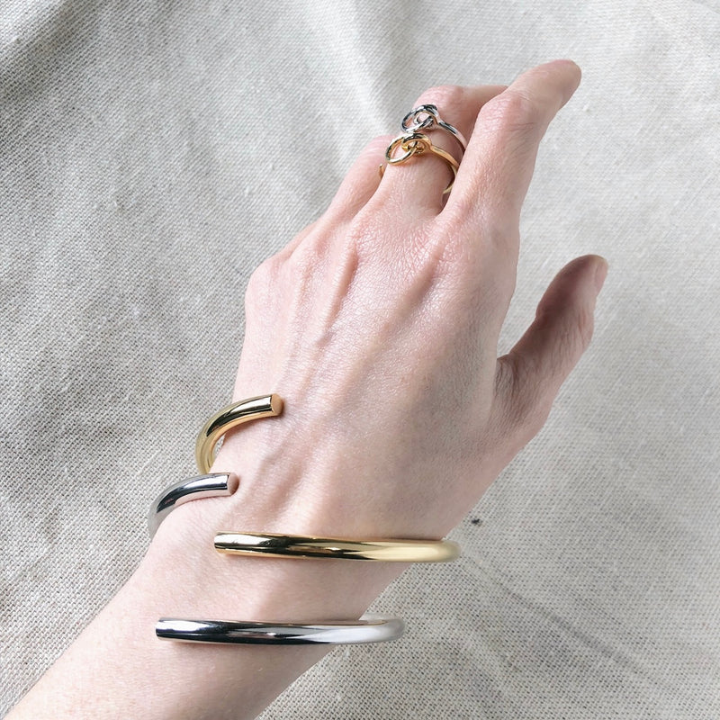 Split Bangle in Rhodium
